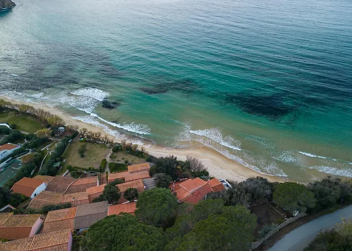 Дом отдыха Terrazza Sulla Biodola - Goelba